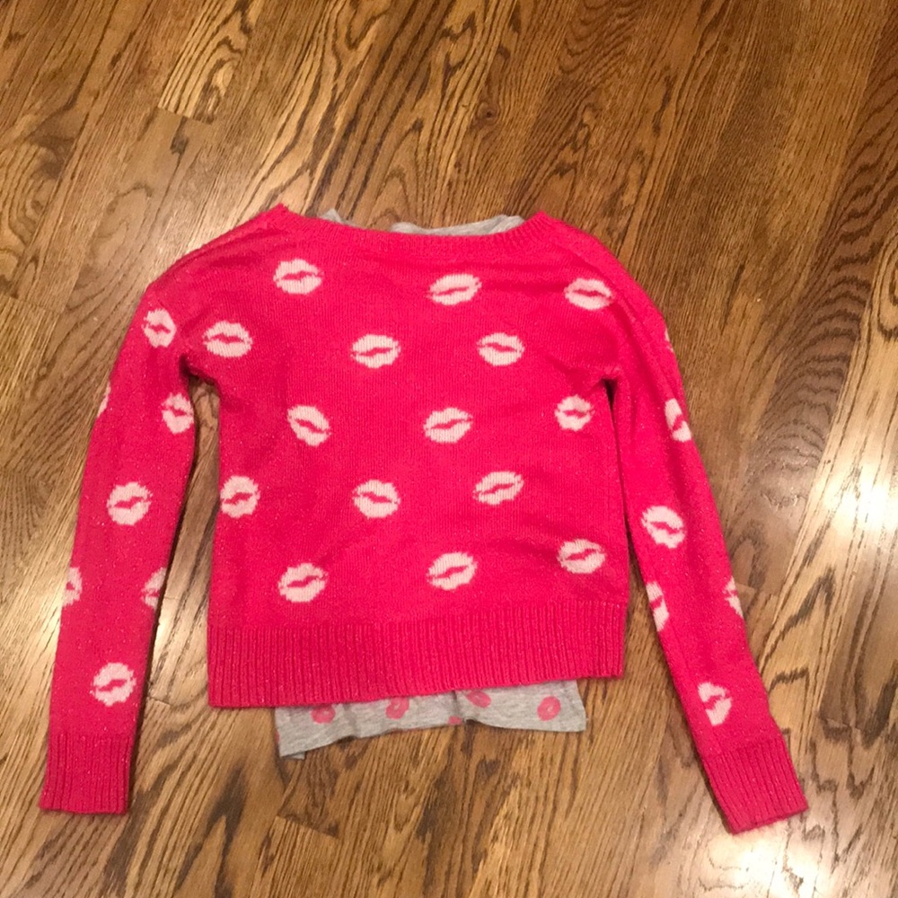 Pink sweater